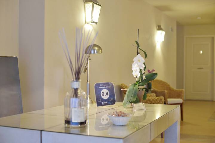 Hotel Interior 5 of 216