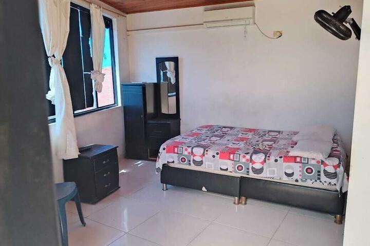 Room 13 of 47
