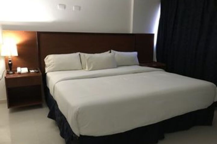 Room 20 of 46