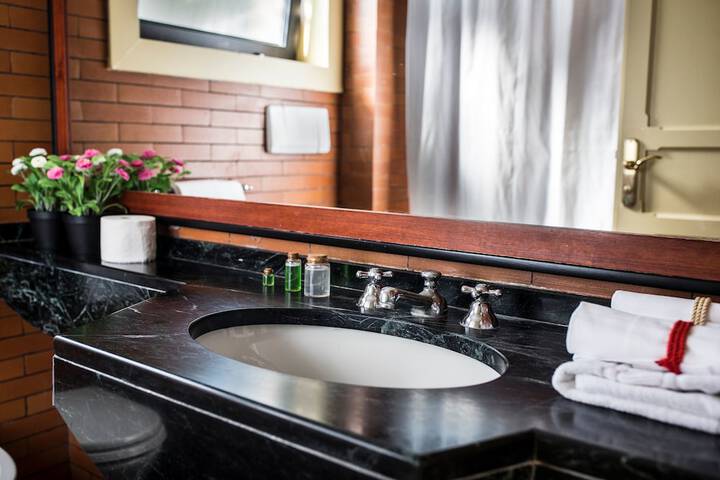 Bath Amenities