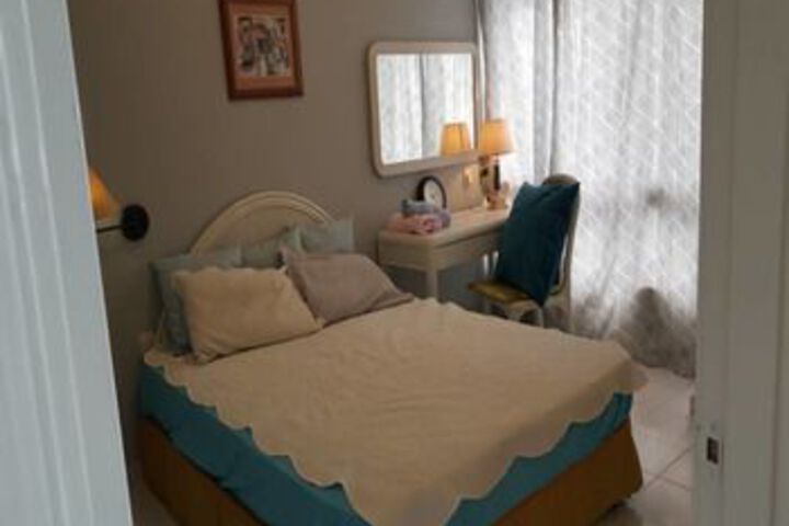 Room 11 of 62