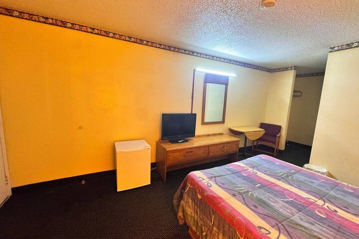 Room 14 of 91