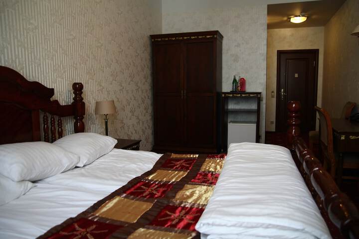 Room 77 of 131
