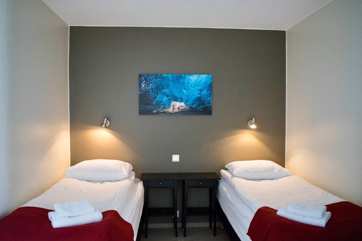 Room 7 of 38