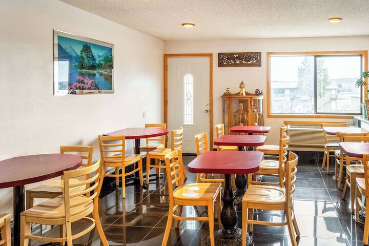 Breakfast/Coffee Service 50 of 58