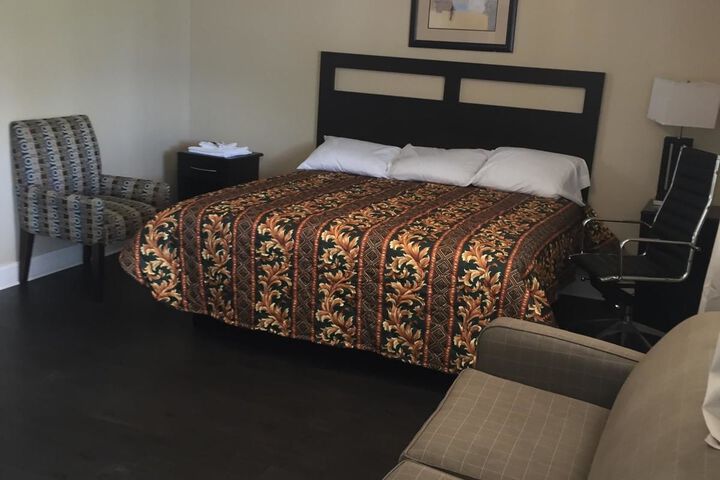 Room 14 of 14