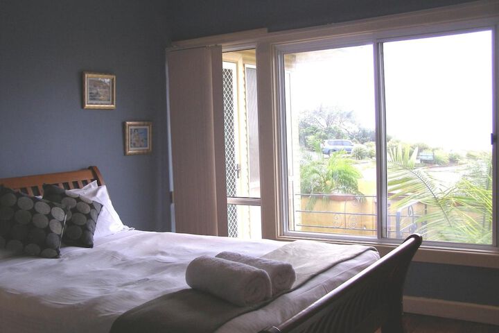 Room 9 of 19