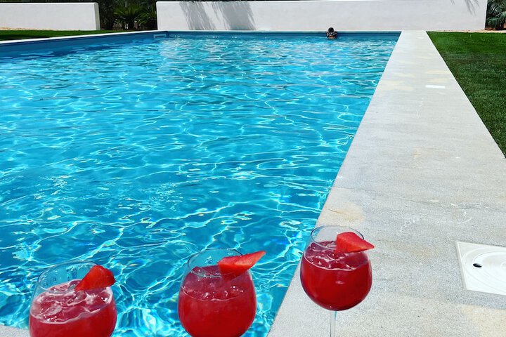 Pool 17 of 23