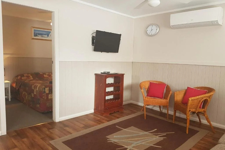 Room 2 of 15