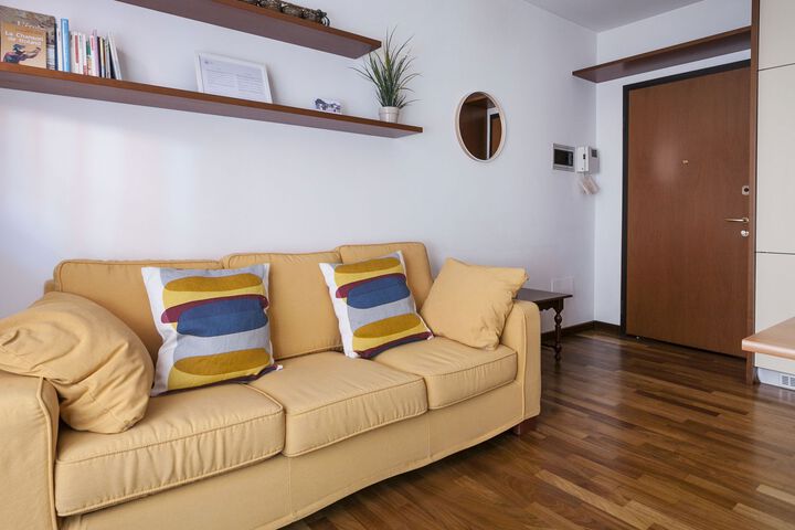 Room 13 of 23