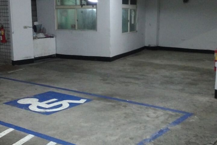 Property Grounds 73 of 73