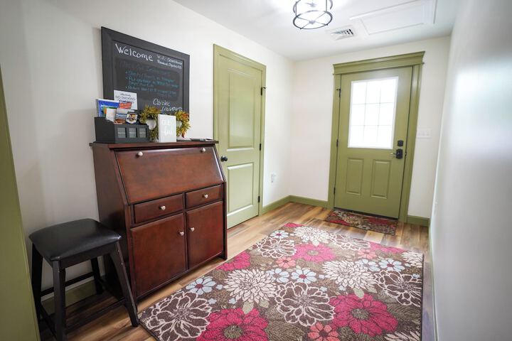 Room 40 of 230