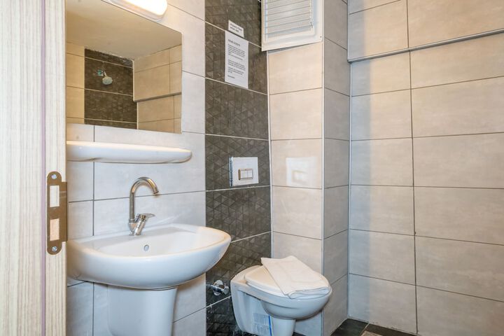 Clean Restrooms
