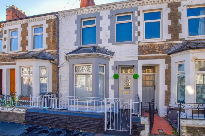 Impeccable 4 bed Home Close to City Centre