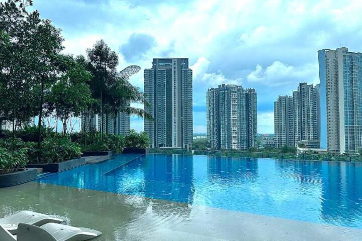 The Elysia Suite