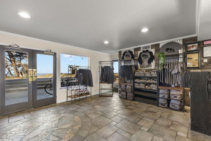 Hotel Interior 3 of 83