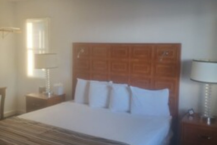 Room 19 of 54