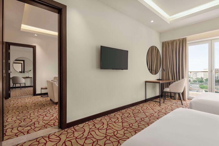 Room 15 of 164