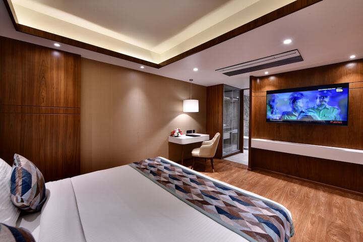 Room 10 of 61