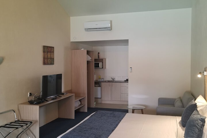 Room 30 of 58