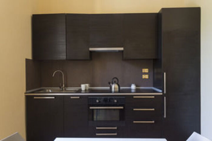 Room 73 of 121