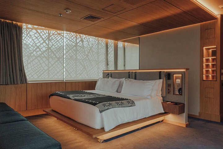 Room 25 of 58