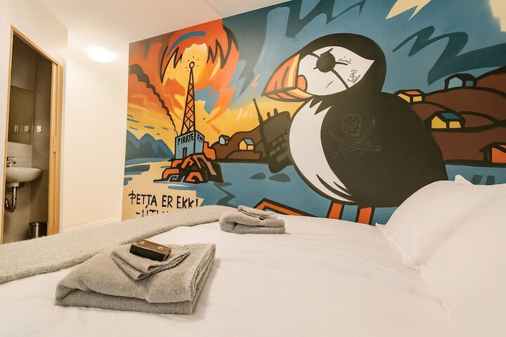 Room 22 of 36