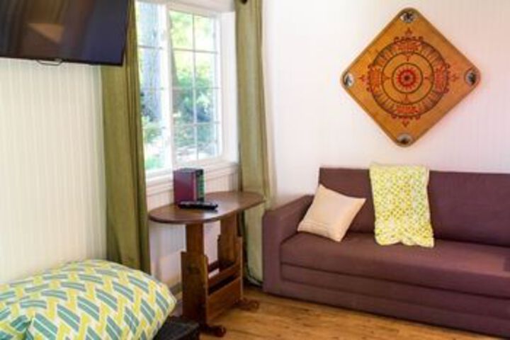 Room 18 of 21