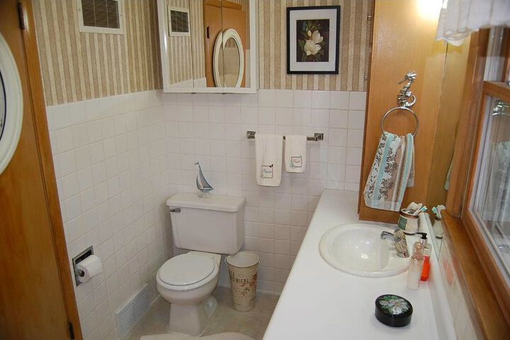 Room 3 of 22