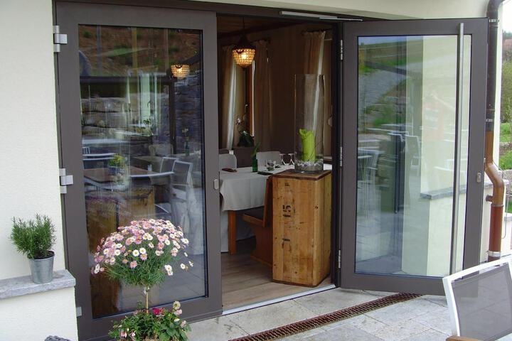 Terrace/Patio 32 of 64