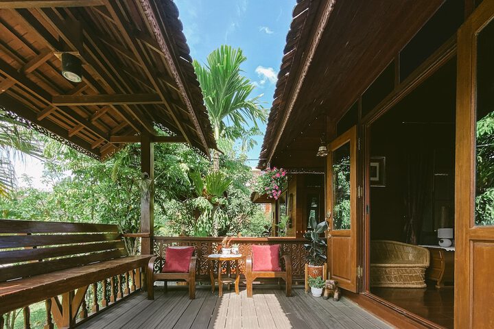 Room 3 of 51