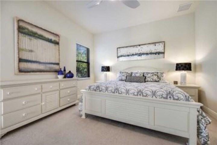 Room 18 of 22