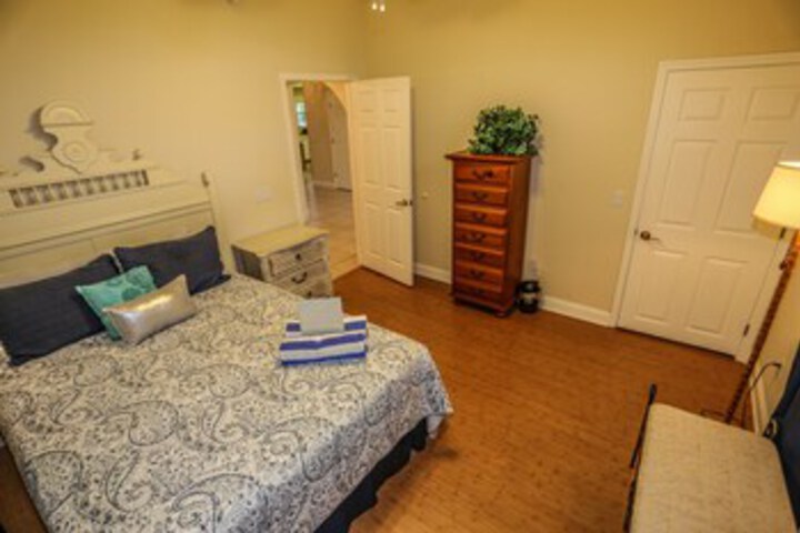 Room 31 of 37