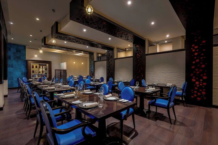 Dining 116 of 152