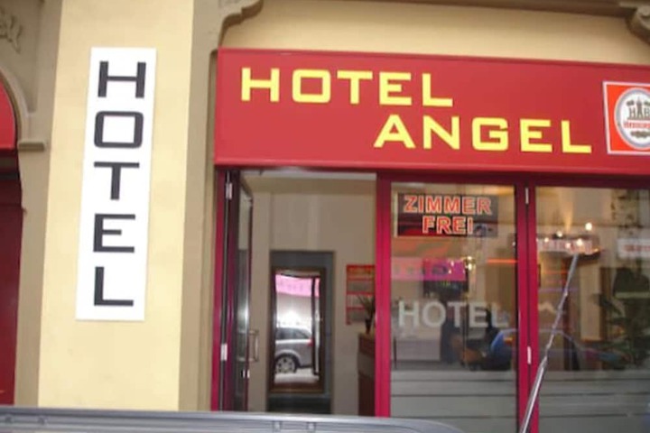 Hotel 35 of 37