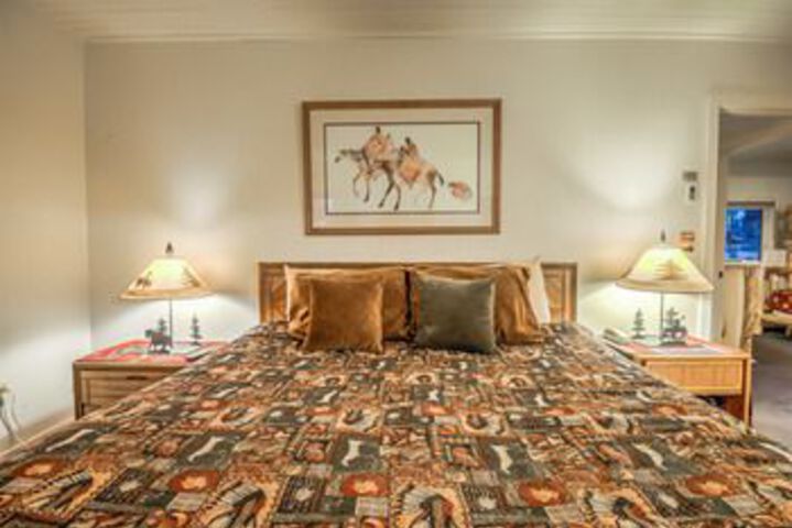 Room 76 of 113