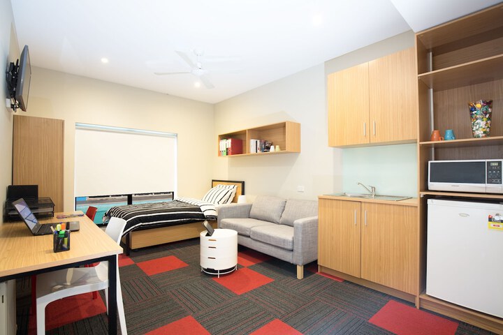 Room 21 of 31