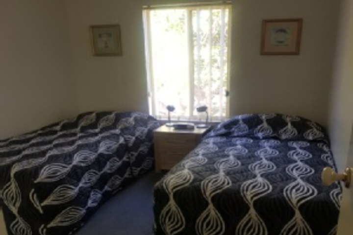 Room 93 of 108