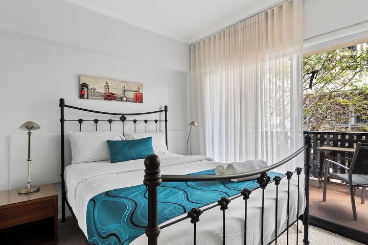 Room 21 of 125