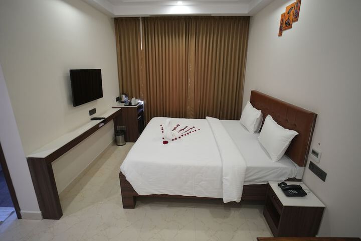 Room 7 of 23