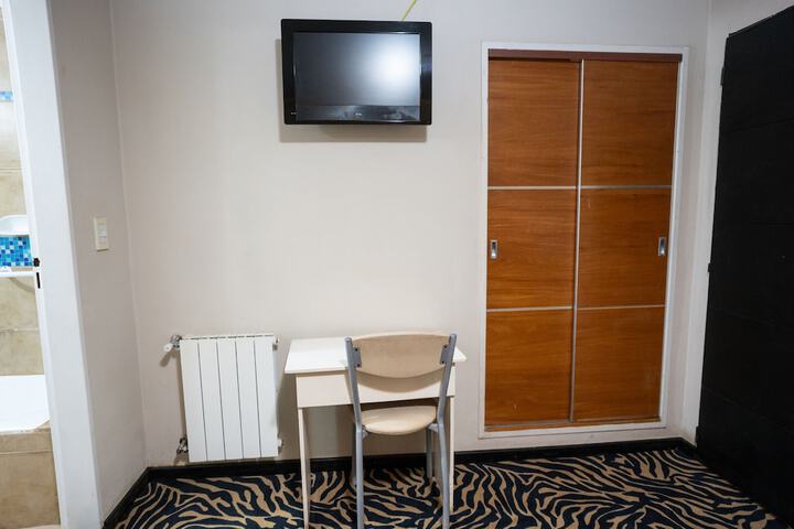 Room 43 of 63