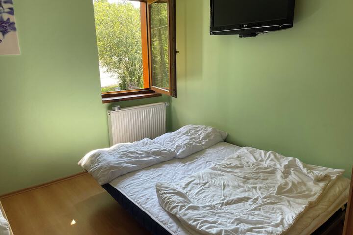 Room 7 of 36