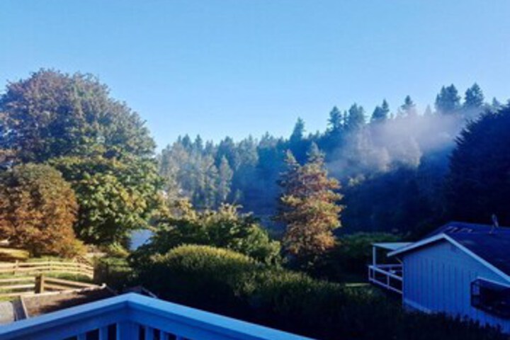 Photo of Stylish Abode in Picturesque Duvall