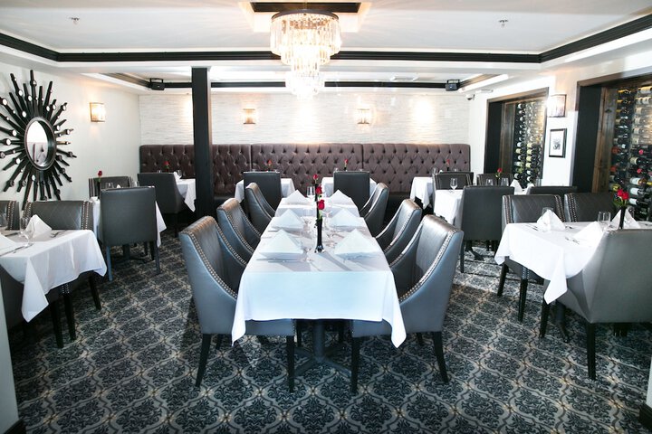 Dining 85 of 149
