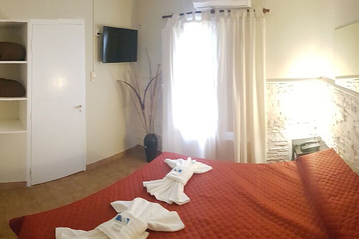 Room 7 of 37