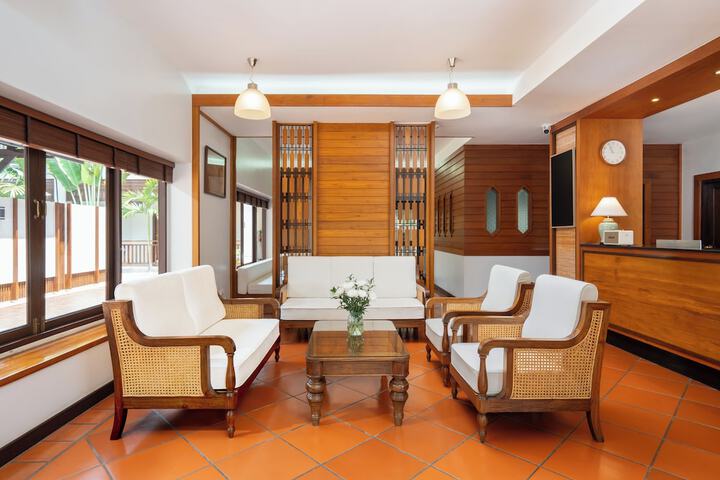 Lobby Photos