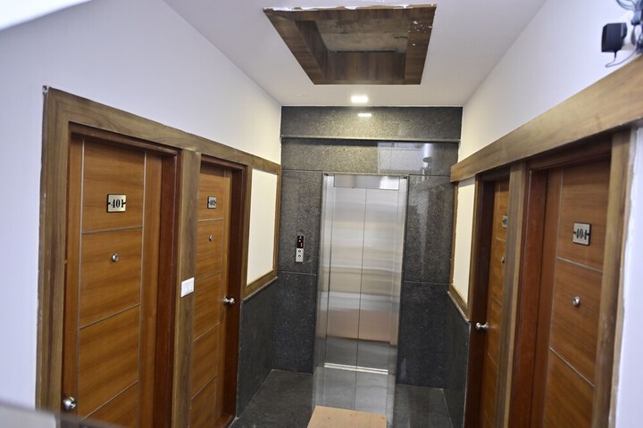 Ballroom/Hall 64 of 78