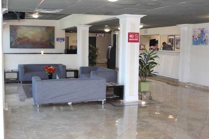 Hotel Interior 4 of 39