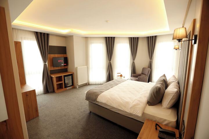Room 6 of 39