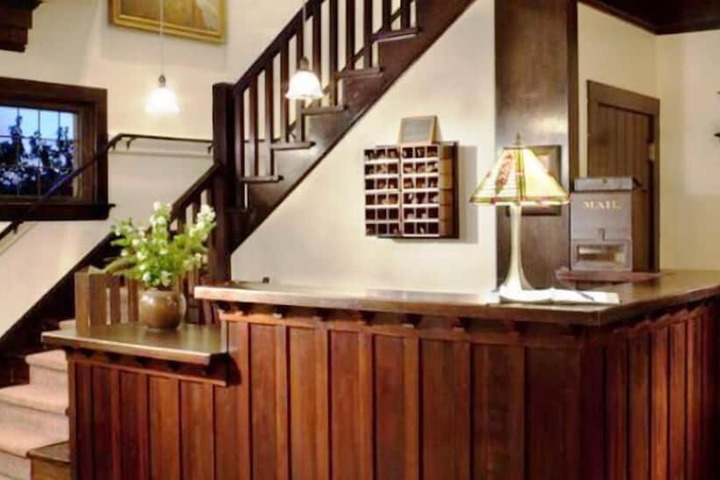Hotel Interior 4 of 22
